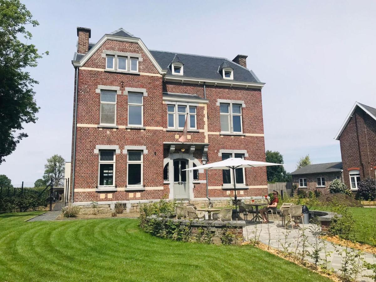 B&B Het Notarishuis - Authentiek Verblijf Nabij Maastricht Вурен Экстерьер фото