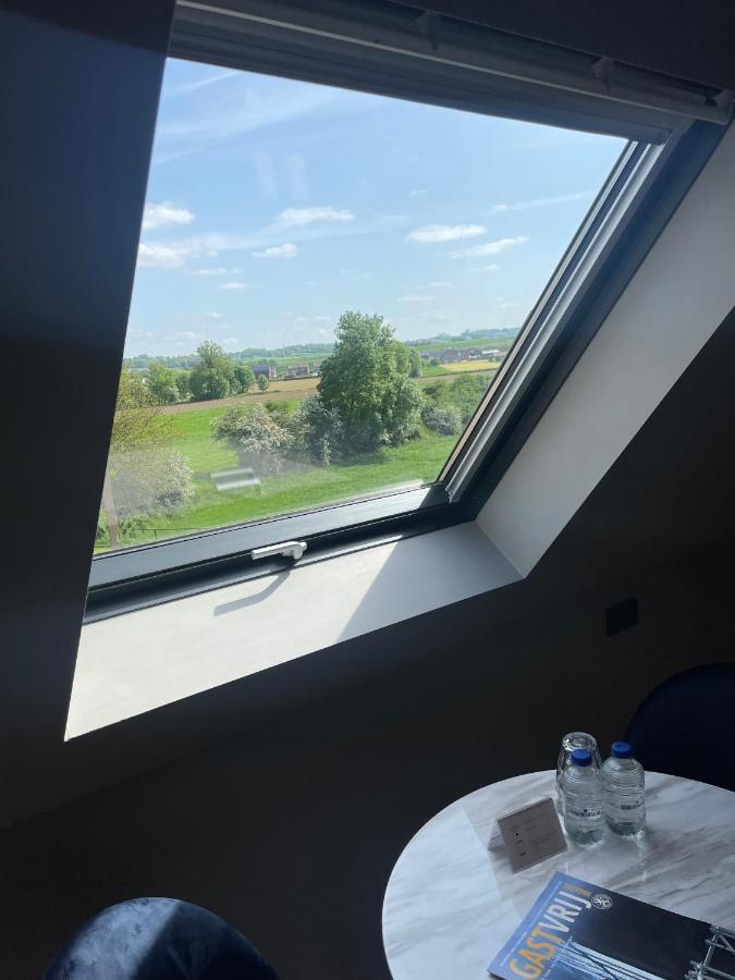 B&B Het Notarishuis - Authentiek Verblijf Nabij Maastricht Вурен Экстерьер фото