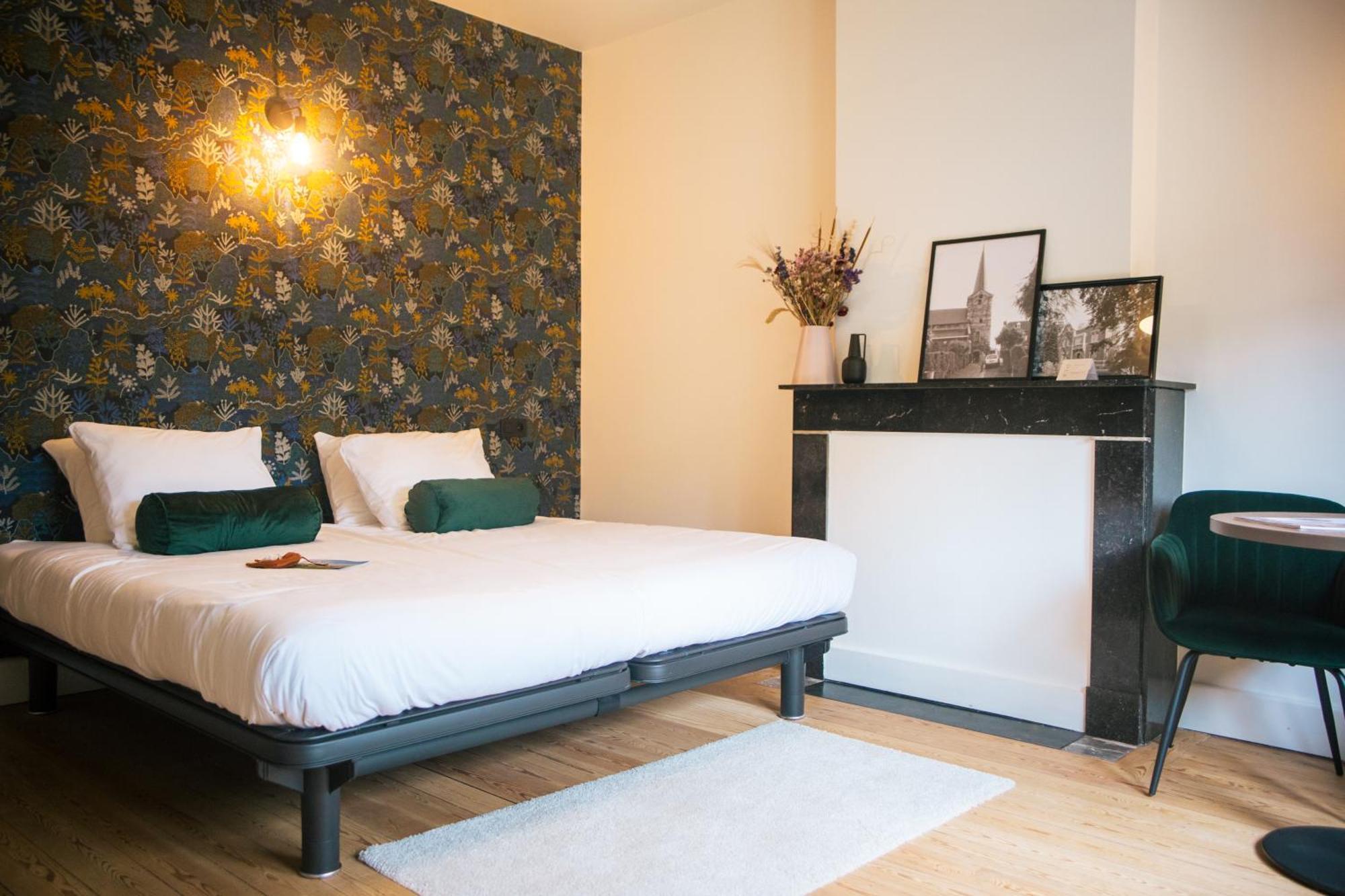 B&B Het Notarishuis - Authentiek Verblijf Nabij Maastricht Вурен Экстерьер фото