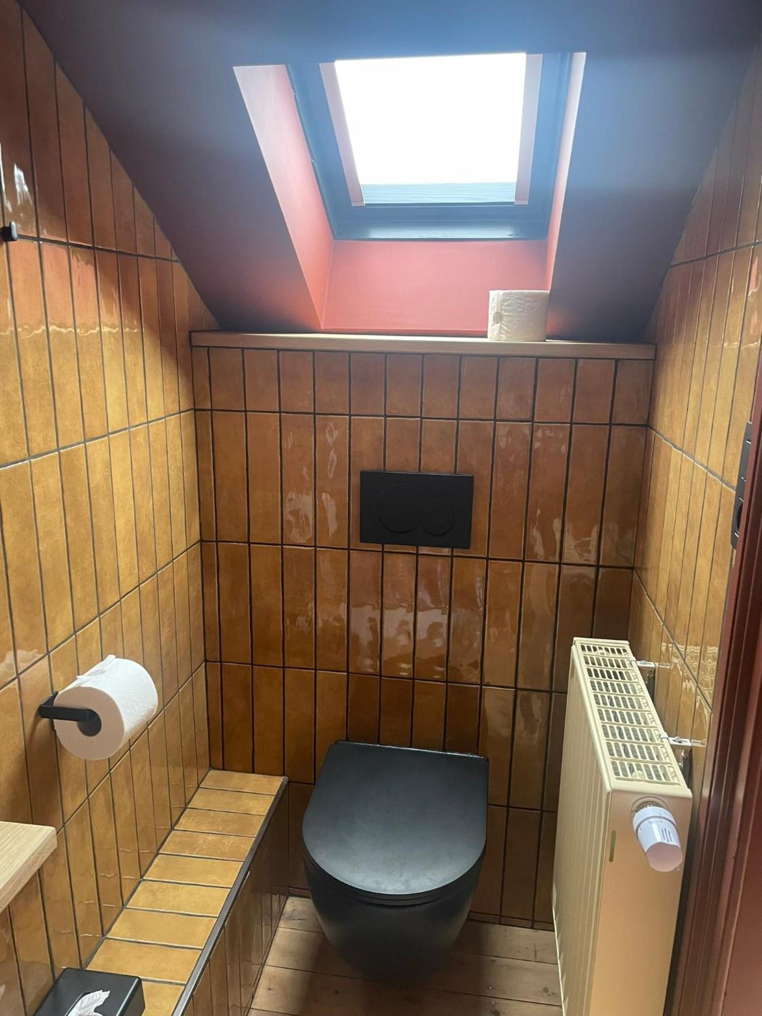 B&B Het Notarishuis - Authentiek Verblijf Nabij Maastricht Вурен Экстерьер фото